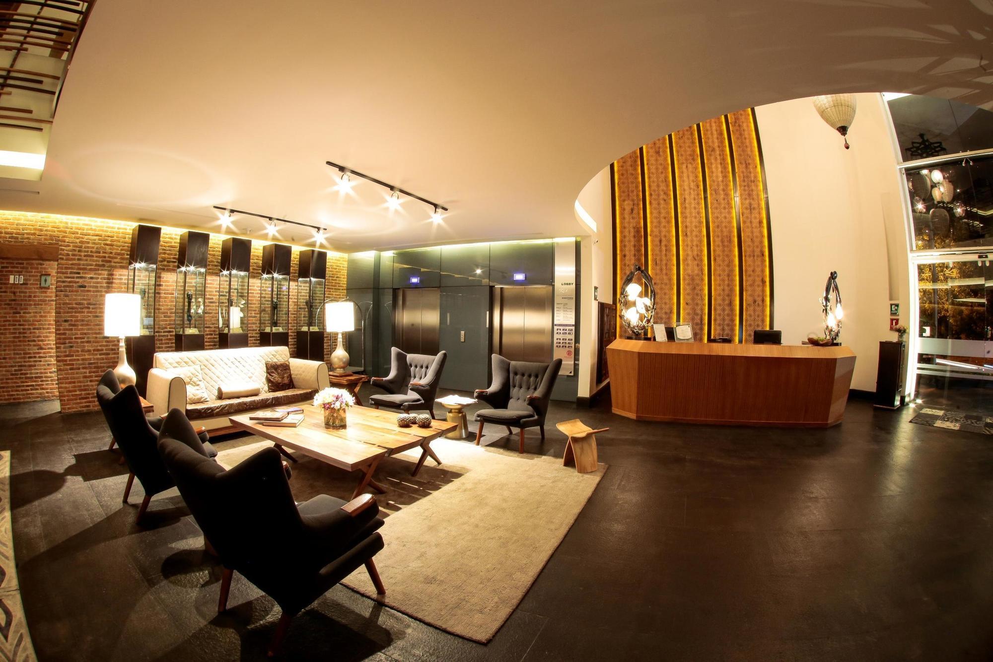 Square Small Luxury Hotel - Providencia Гвадалахара Экстерьер фото