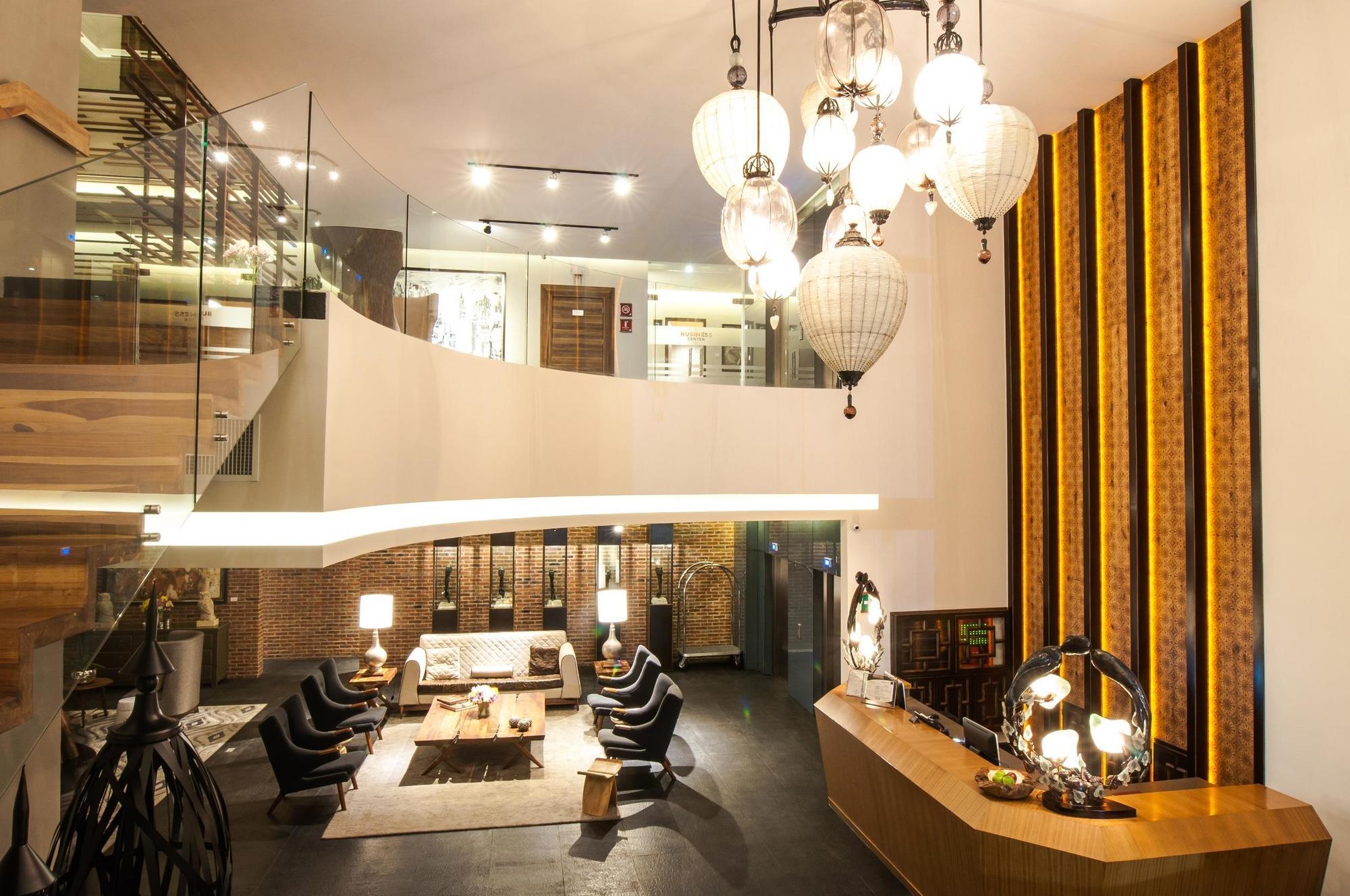 Square Small Luxury Hotel - Providencia Гвадалахара Экстерьер фото