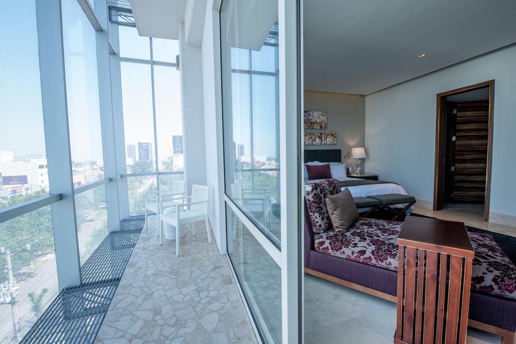 Square Small Luxury Hotel - Providencia Гвадалахара Экстерьер фото
